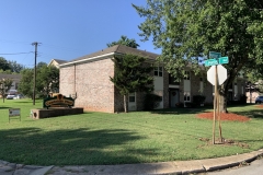 Cambridge Place (Melmar: 2 Bed / 1 Bath)